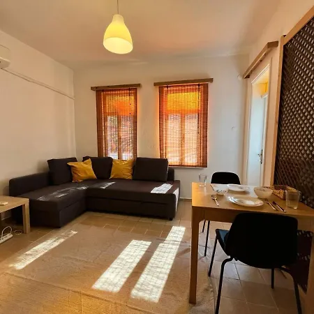 Appartement Charming Oasis W Balcony 1 Min To In *